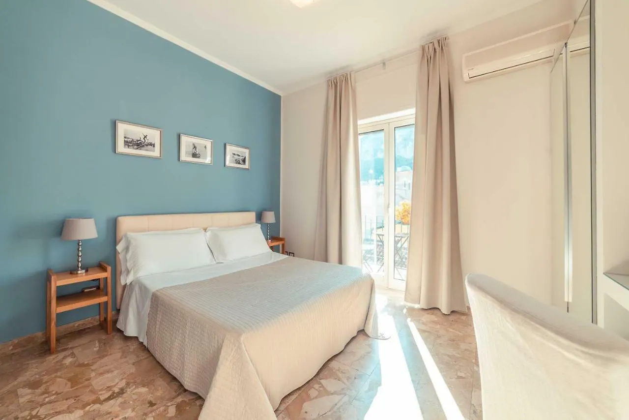 *** Bed & Breakfast B&B Teatro Greco 39 Taormina Italia
